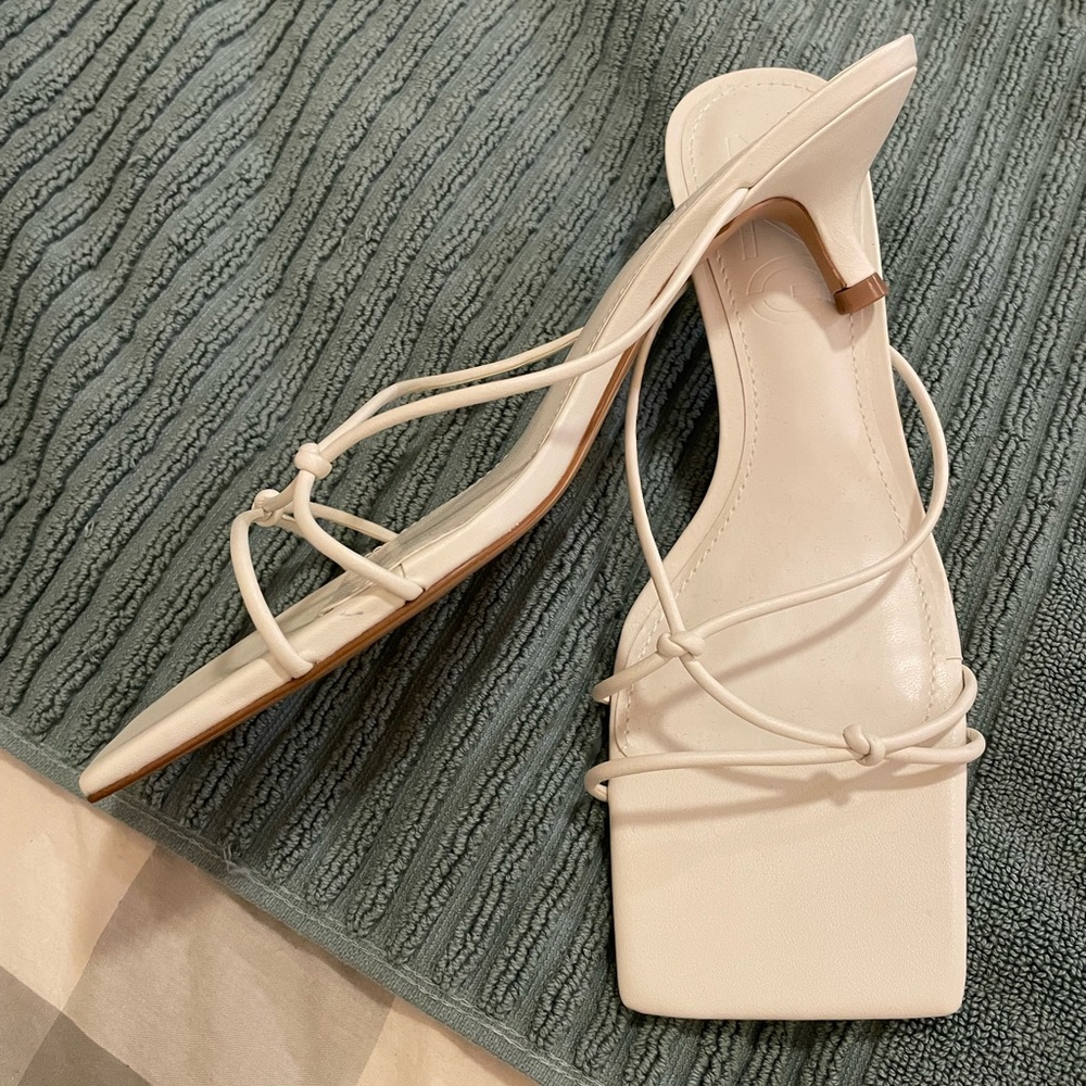 Brand new white sandal